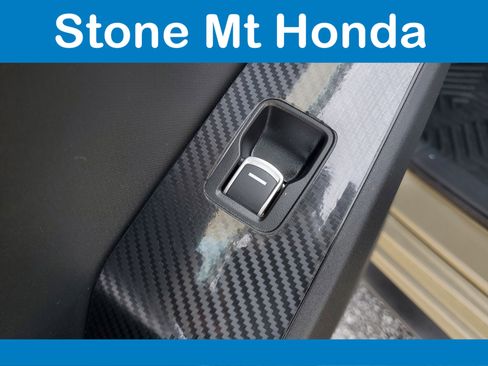 Used 2025 Honda Civic Sport image 13