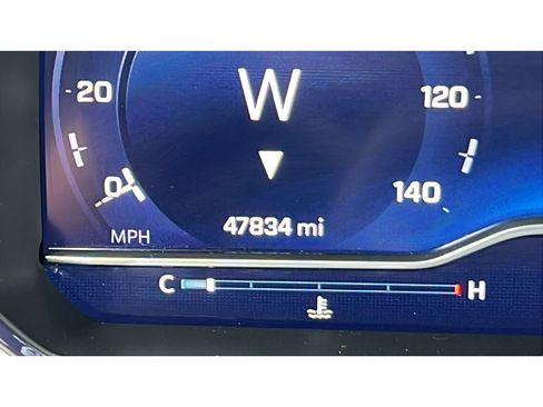 Certified 2024 Chevrolet Silverado 1500 LT w/ Z71 Off-Road Package image 16