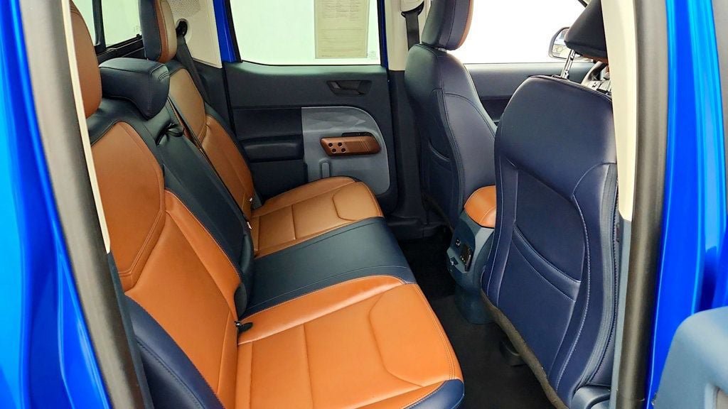 Used 2022 Ford Maverick Lariat w/ Lariat Luxury Package FWD image 22
