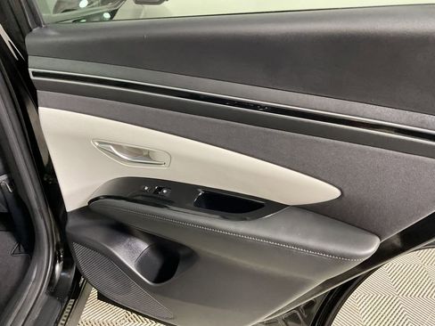 Used 2024 Hyundai Tucson Limited image 22