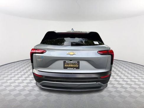 Used 2024 Chevrolet Blazer EV LT AWD/4WD image 6
