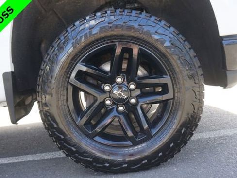 Used 2019 Chevrolet Silverado 1500 LT Trail Boss image 90