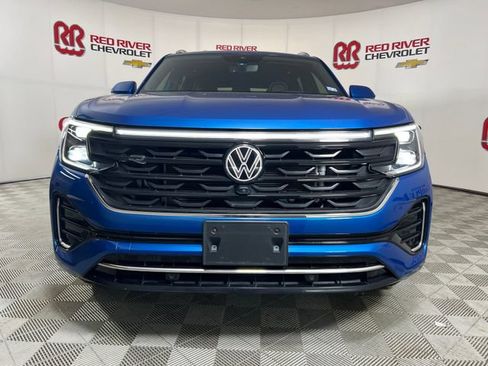 Used 2024 Volkswagen Atlas Cross Sport SEL Premium R-Line AWD/4WD image 2