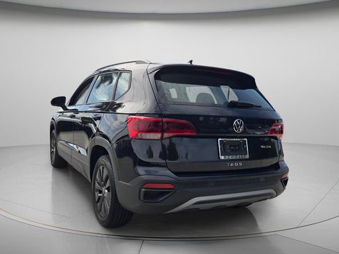 Certified 2024 Volkswagen Taos S FWD image 8