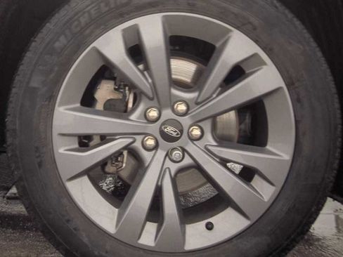 Used 2023 Ford Explorer XLT w/ Equipment Group 202A image 11