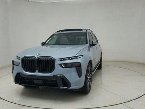 Used 2026 BMW X7 xDrive40i image 76