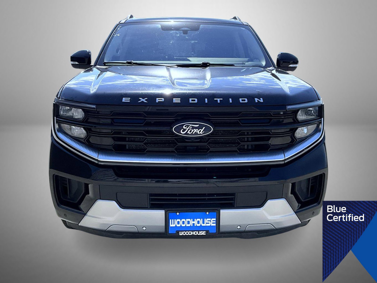 Certified 2025 Ford Expedition Max Platinum AWD/4WD image 2