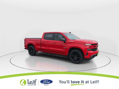 Used 2021 Chevrolet Silverado 1500 RST w/ LPO, Blackout Package image 2