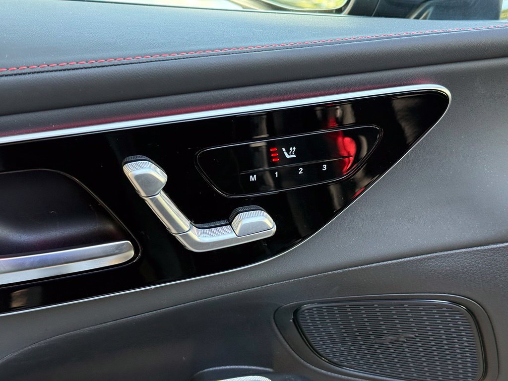Certified 2026 Mercedes-Benz GLC 43 AMG 4MATIC image 4