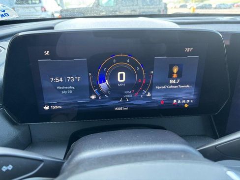 Used 2025 Chevrolet Traverse LT w/ LPO, Floor Liner Package FWD image 21