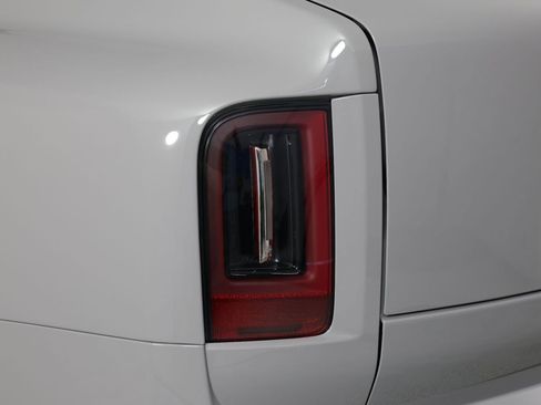 New 2026 Rolls-Royce Cullinan Black Badge AWD/4WD image 21