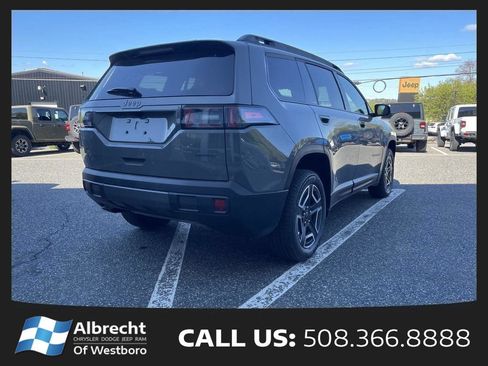 New 2026 Jeep Cherokee Laredo AWD/4WD image 5