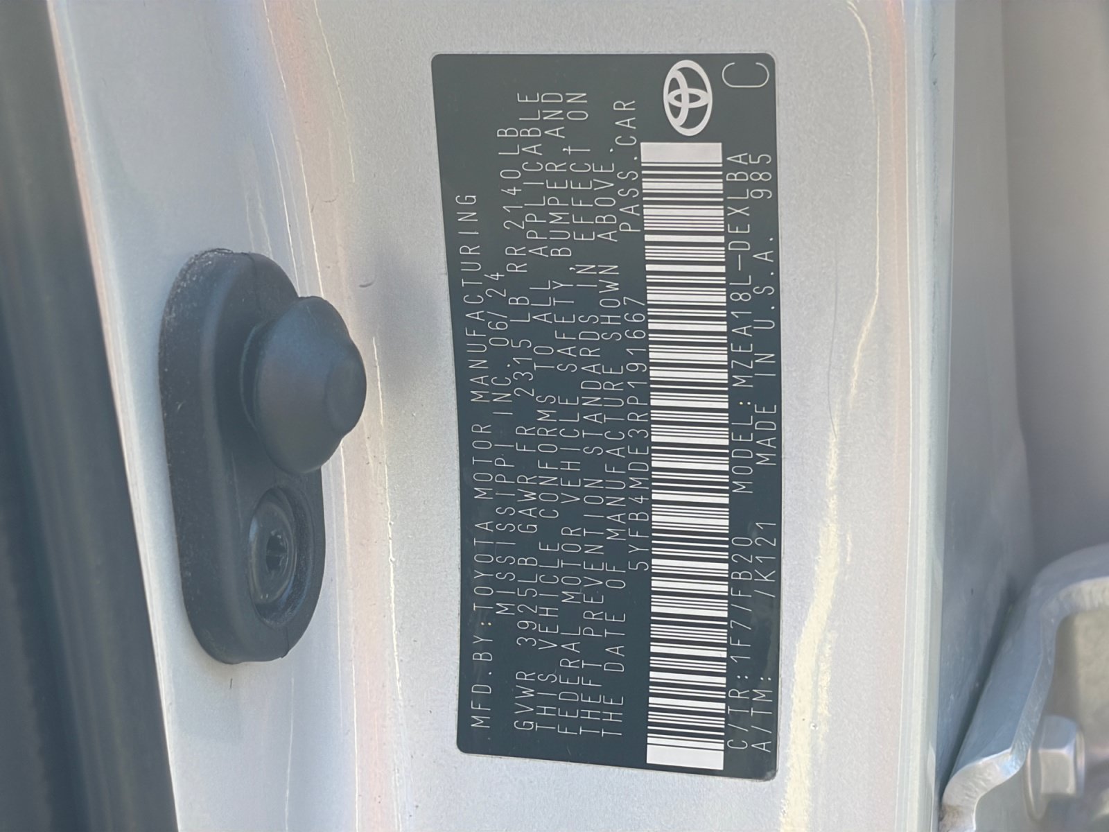 Used 2024 Toyota Corolla LE FWD image 33