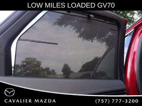 Used 2024 Genesis GV70 2.5T w/ Sport Prestige Package AWD/4WD image 13