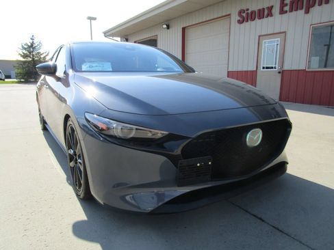 Used 2023 MAZDA MAZDA3 AWD 2.5 Turbo Hatchback image 3