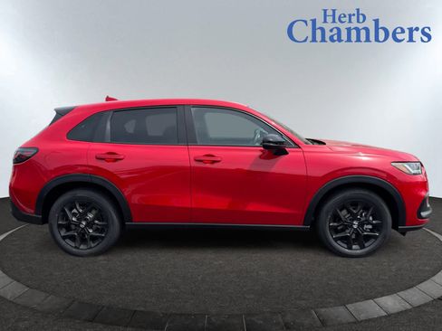 New 2025 Honda HR-V Sport image 10