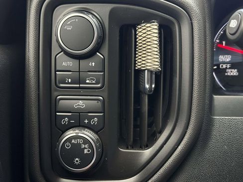 Used 2023 Chevrolet Silverado 1500 Custom AWD/4WD image 18