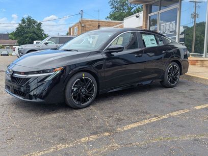 New 2026 Nissan Sentra SR w/ SR Premium Package