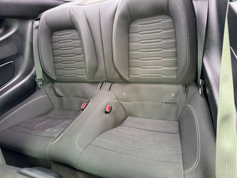 Used 2016 Ford Mustang Coupe RWD image 16