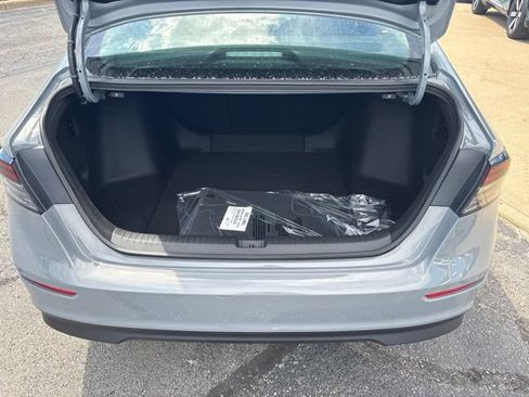 New 2026 Honda Accord SE image 9