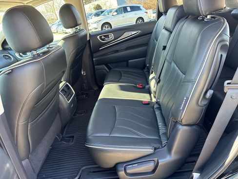 Used 2019 INFINITI QX60 Luxe w/ Essential Package image 20