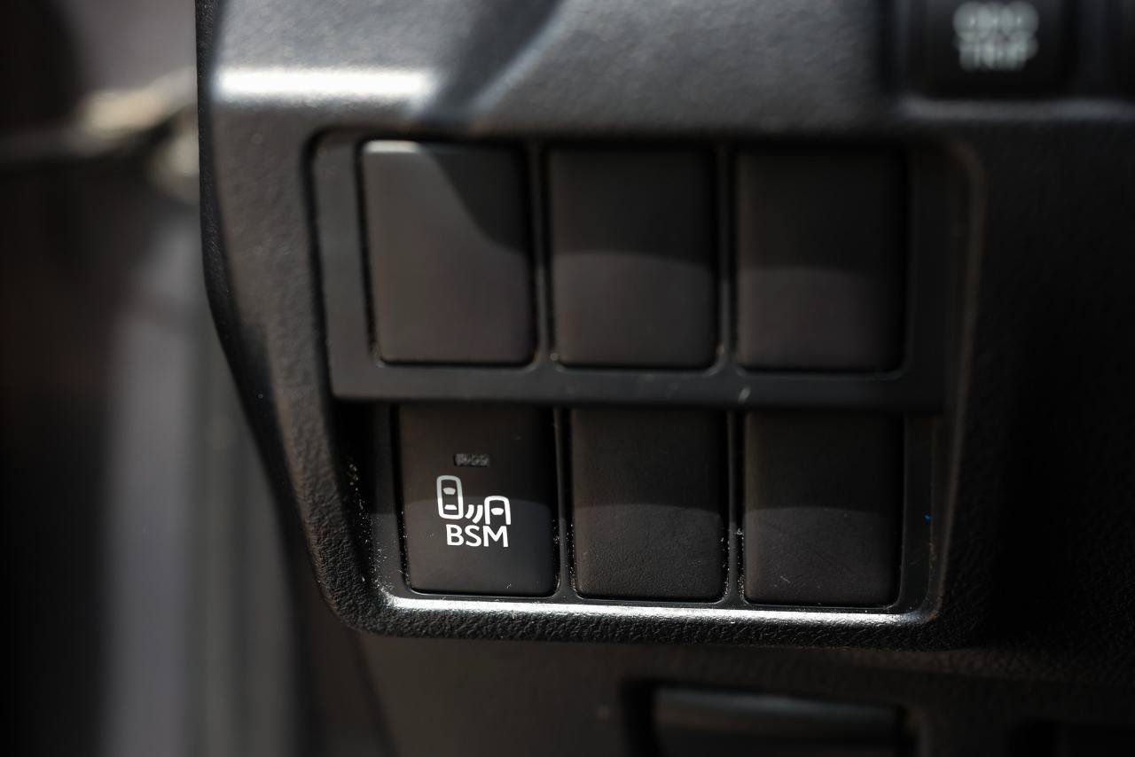 Used 2015 Lexus IS 250 RWD image 45