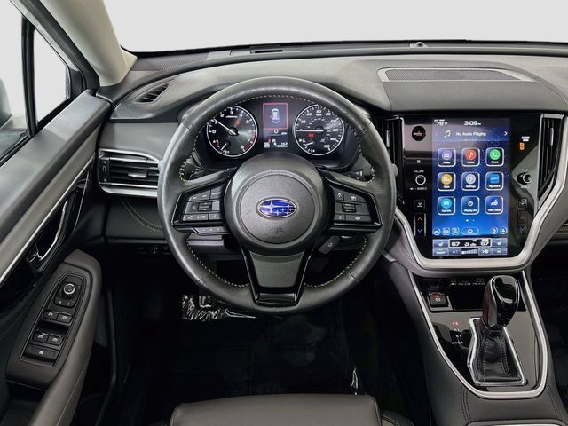 Certified 2025 Subaru Outback Onyx Edition AWD/4WD image 25