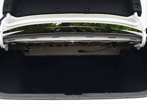 Used 2025 Honda Accord Sport image 42