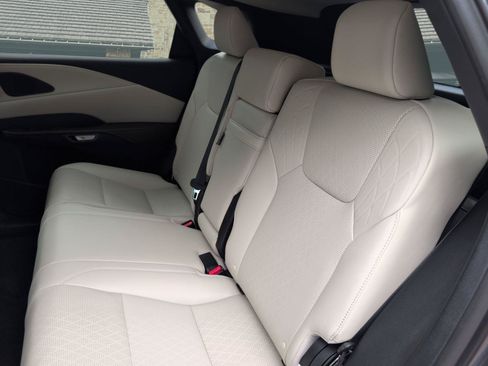 Certified 2024 Lexus RX 350 Premium Plus w/ Convenience Package AWD/4WD image 18