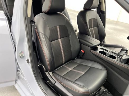Used 2025 Nissan Altima 2.5 SR FWD image 25