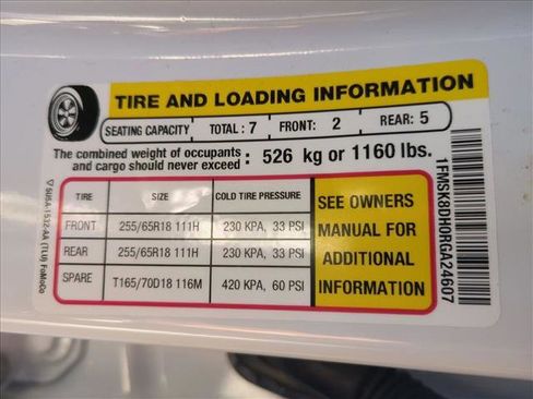 Used 2024 Ford Explorer XLT w/ Equipment Group 202A image 27