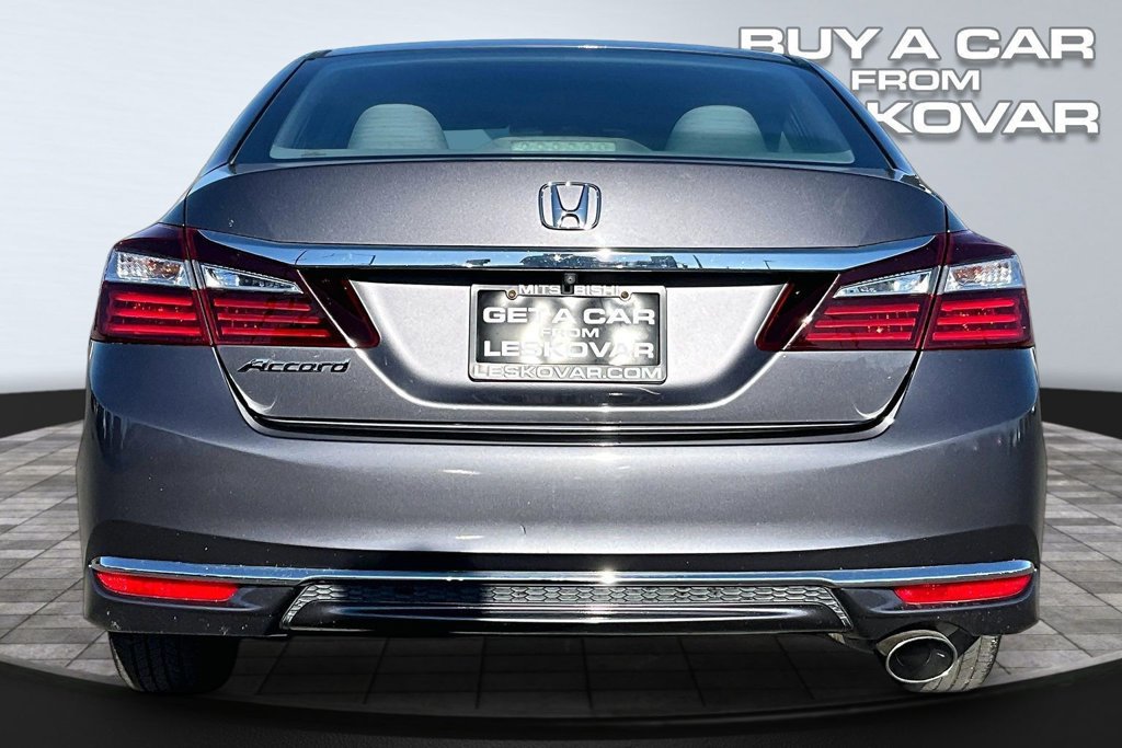 Used 2016 Honda Accord LX image 4