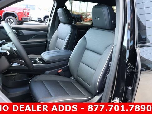 New 2026 Buick Enclave Sport Touring image 12