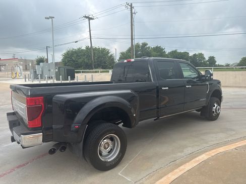 Used 2022 Ford F350 King Ranch w/ King Ranch Ultimate Package AWD/4WD image 5