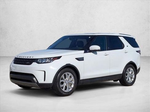 Used 2018 Land Rover Discovery SE image 1