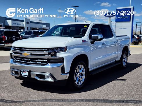 Used 2020 Chevrolet Silverado 1500 LTZ w/ Z71 Off-Road Package AWD/4WD image 1