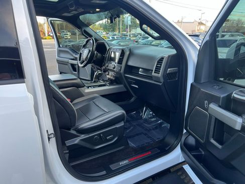 Used 2018 Ford F150 Raptor w/ Equipment Group 802A Luxury image 35