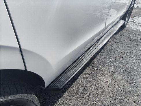 New 2026 Lincoln Navigator L Premier AWD/4WD image 20