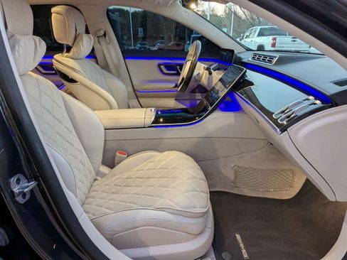 Used 2022 Mercedes-Benz S 500 4MATIC image 24