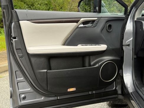 Certified 2022 Lexus RX 350 FWD w/ Premium Package image 22
