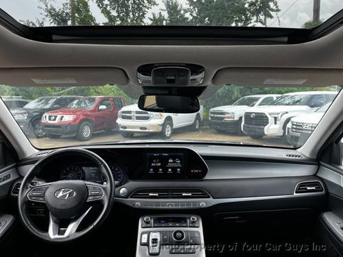 Used 2020 Hyundai Palisade SEL w/ Premium Package FWD image 23