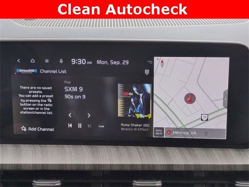 Used 2024 Kia Telluride EX image 18