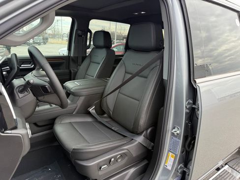 New 2026 GMC Sierra 2500 Denali w/ Denali Reserve Package image 13