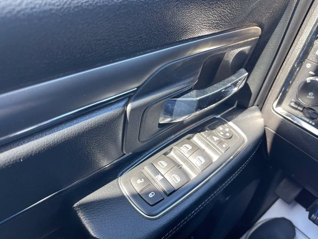 Used 2016 RAM 1500 Sport AWD/4WD image 33