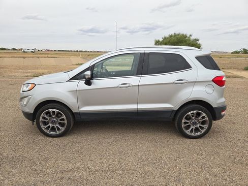 Used 2021 Ford EcoSport Titanium AWD/4WD image 2