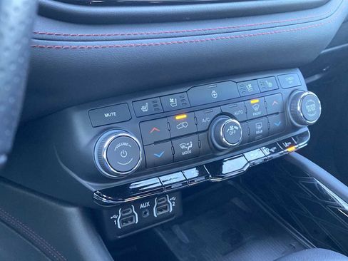 Certified 2023 Dodge Durango Citadel image 25