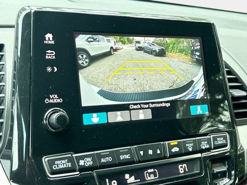 Certified 2024 Honda Odyssey Sport image 20