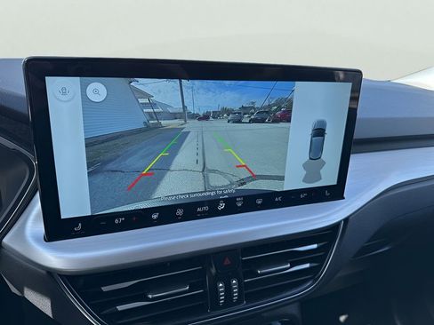 Used 2025 Ford Escape Platinum image 25