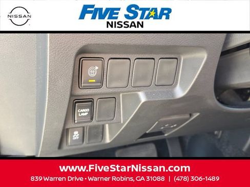 Used 2025 Nissan Frontier SV RWD image 25