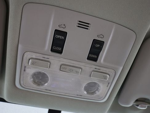 Used 2013 Toyota RAV4 XLE image 39